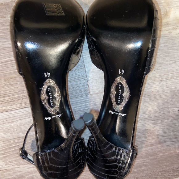 NWT Elie Tahari Betty Sandal Black Snake size 10 US.                 (Q) - Picture 6 of 13
